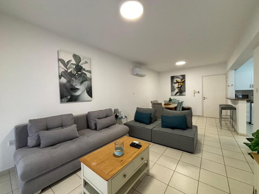 Cozy Apartment In Paphos Beautiful Complex Bagian luar foto
