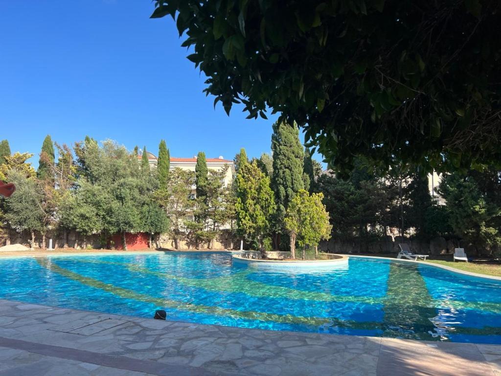 Cozy Apartment In Paphos Beautiful Complex Bagian luar foto
