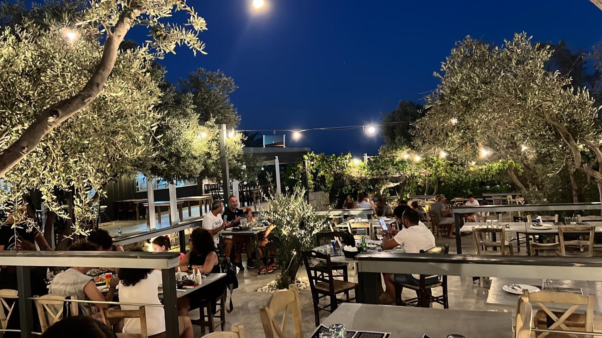 Cozy Apartment In Paphos Beautiful Complex Bagian luar foto